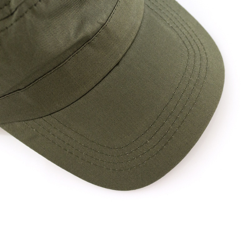 Gorra tipo militar en algodón peinado_2