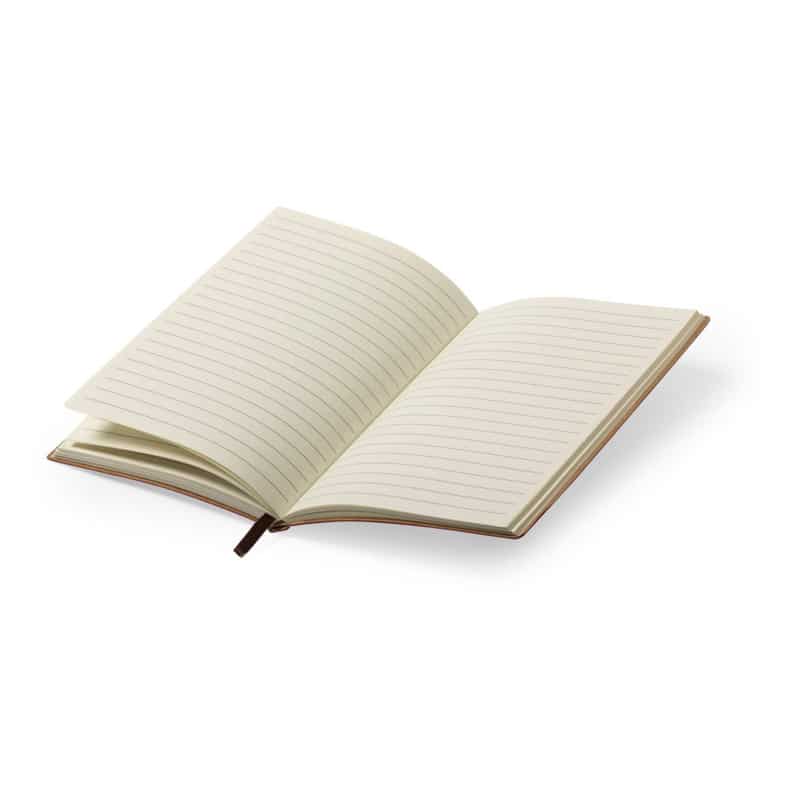 Bloc de notas con suaves abierta