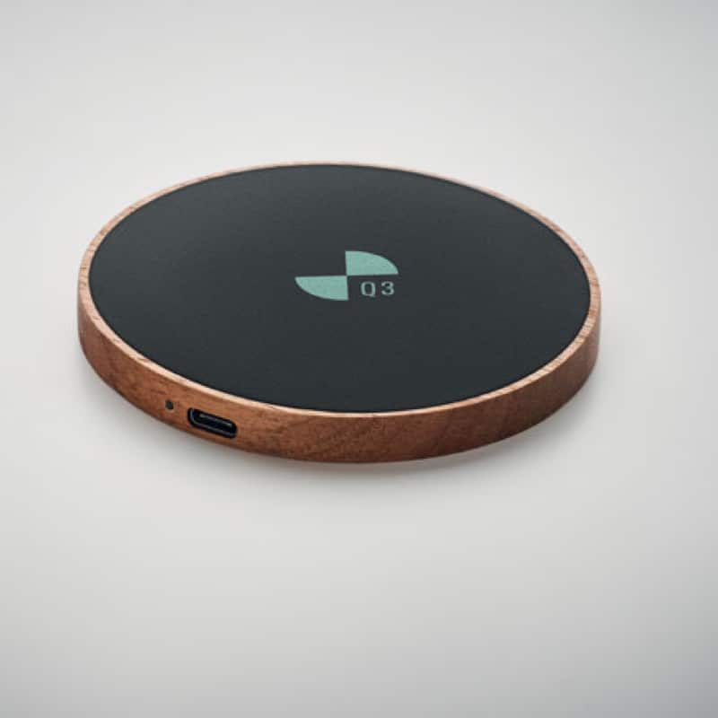 Cargador inalámbrico de madera 2