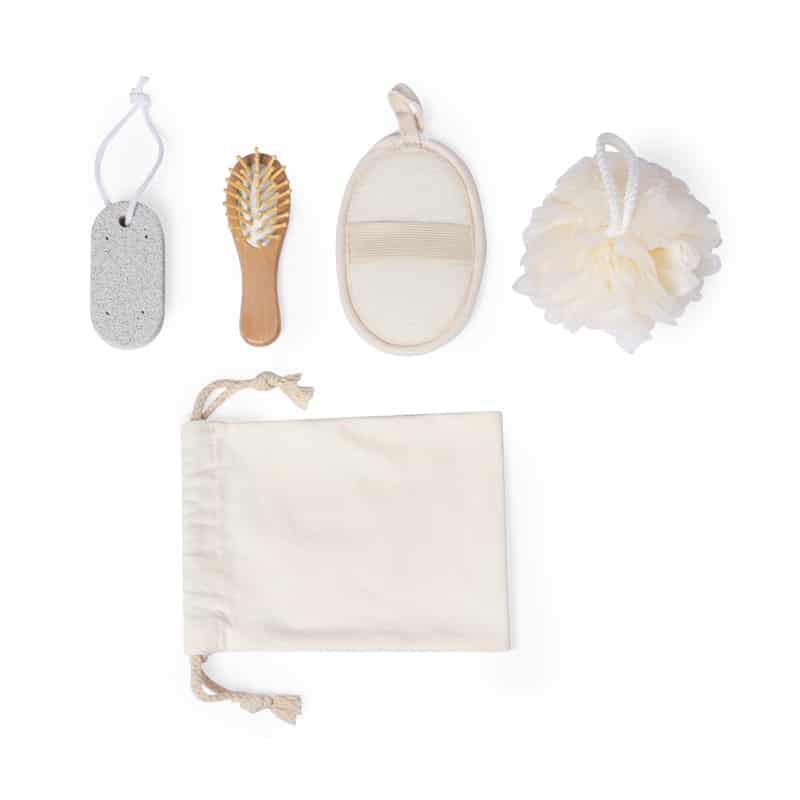 set de baño con 4 accesorios 1