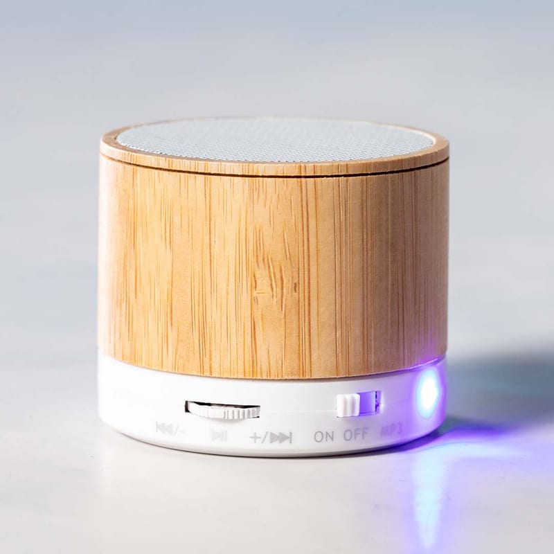 Altavoz con cuerpo en bambú con función radio FM_3