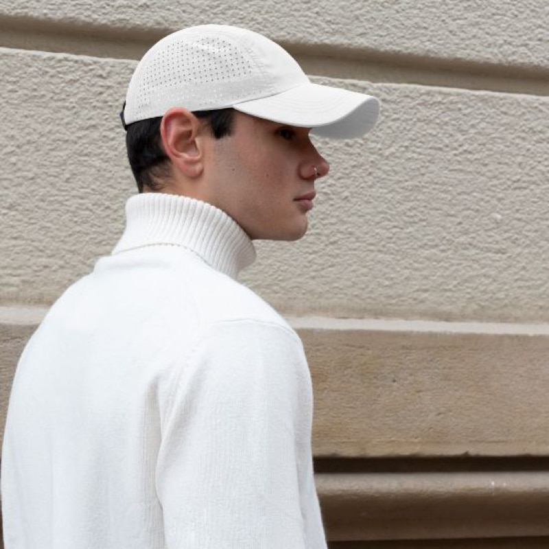 Gorra de Microfibra Ligera y Transpirable_4